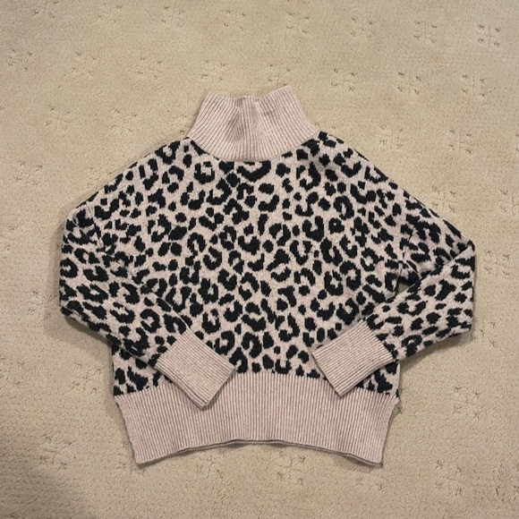 Yet Again Sweaters - Yet Again Cheetah 🐆 Sweater Juniors Size S